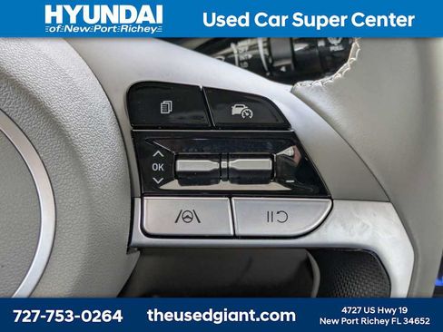 Used 2025 Hyundai Elantra Sport FWD image 26