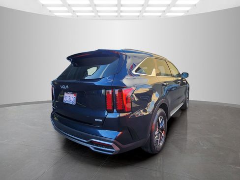 Used 2023 Kia Sorento EX image 6