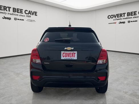 Used 2020 Chevrolet Trax LS w/ Tint and Cruise Package image 8