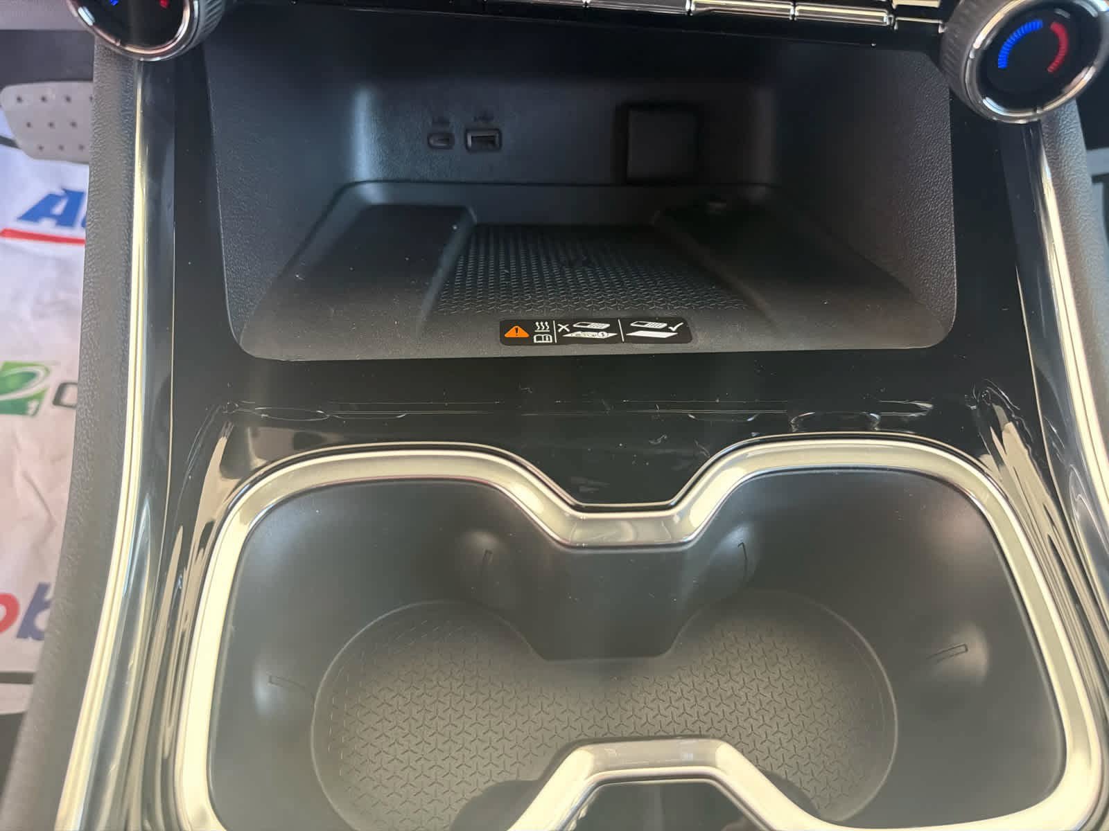 New 2026 Chevrolet Traverse RS w/ LPO, Floor Liner Package FWD image 19