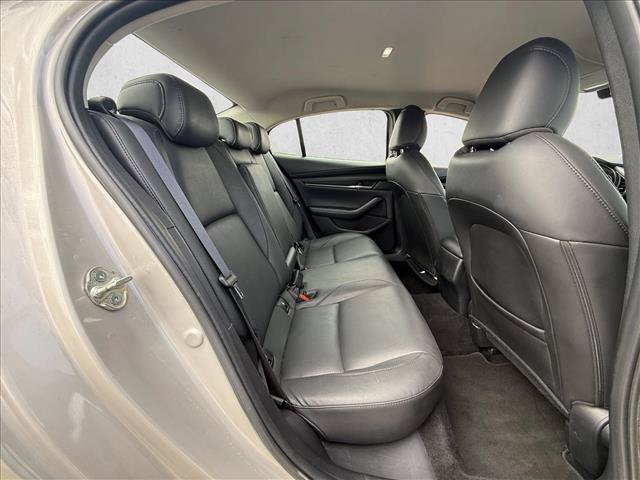 Used 2024 MAZDA MAZDA3 s FWD image 21