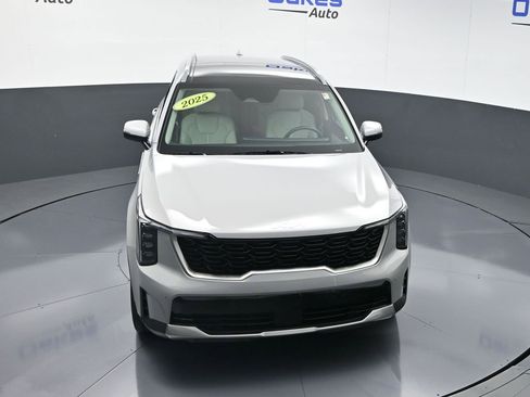 New 2025 Kia Sorento EX w/ Panoramic Sunroof Package AWD/4WD image 53