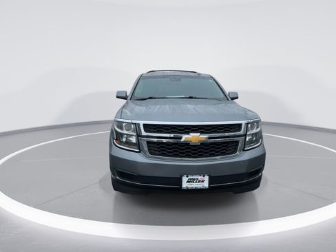 Used 2018 Chevrolet Tahoe LT image 3
