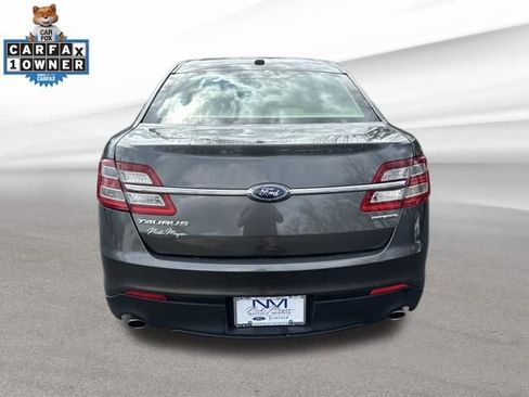 Used 2018 Ford Taurus SE image 6