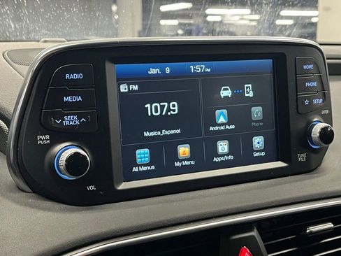 Used 2019 Hyundai Santa Fe SEL image 25