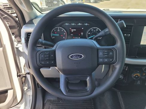 New 2026 Ford F350 XL w/ XL Chrome Package RWD image 9