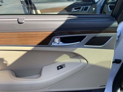 Used 2016 Hyundai Genesis 3.8 w/ Option Group 02 image 25