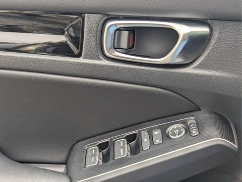 Used 2025 Honda Civic Sport Touring image 13