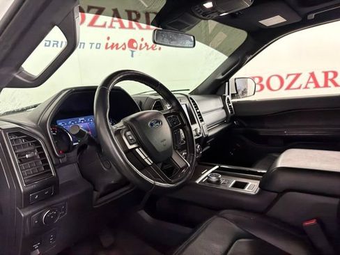 Used 2021 Ford Expedition Max Limited RWD image 12
