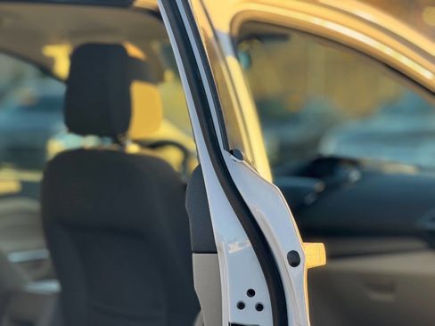 Used 2013 Ford Escape SE image 5