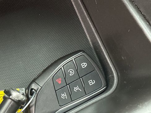 Used 2021 Chevrolet Tahoe RST image 34