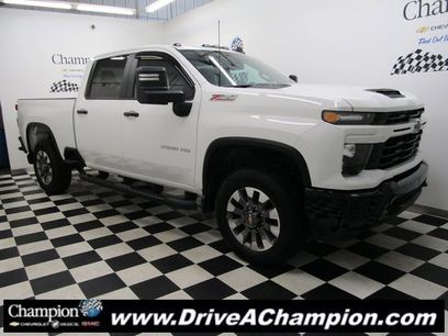 Used 2024 Chevrolet Silverado 2500 Custom w/ Custom Value Package