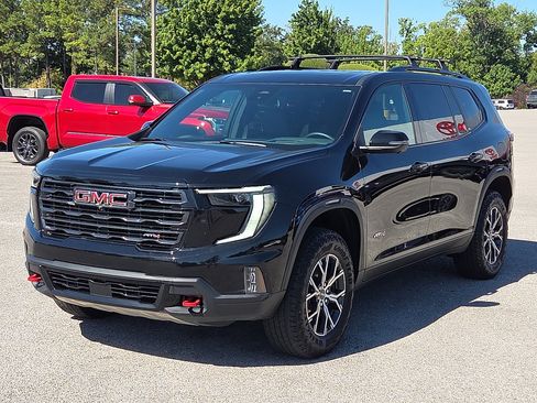 Used 2024 GMC Acadia AT4 w/ Luxury Package AWD/4WD image 2