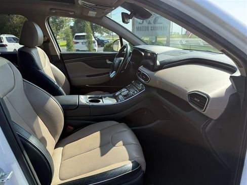 Used 2021 Hyundai Santa Fe SEL w/ Convenience + Premium Package AWD/4WD image 12