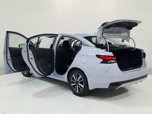 Certified 2025 Nissan Versa SV w/ Trunk Package FWD image 30
