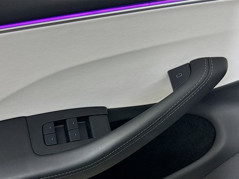 Used 2025 Tesla Model 3 Long Range image 15
