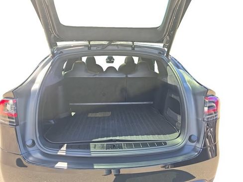 Used 2024 Tesla Model X AWD/4WD image 18