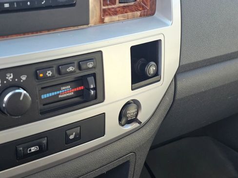 Used 2006 Dodge Ram 2500 Truck Laramie image 35