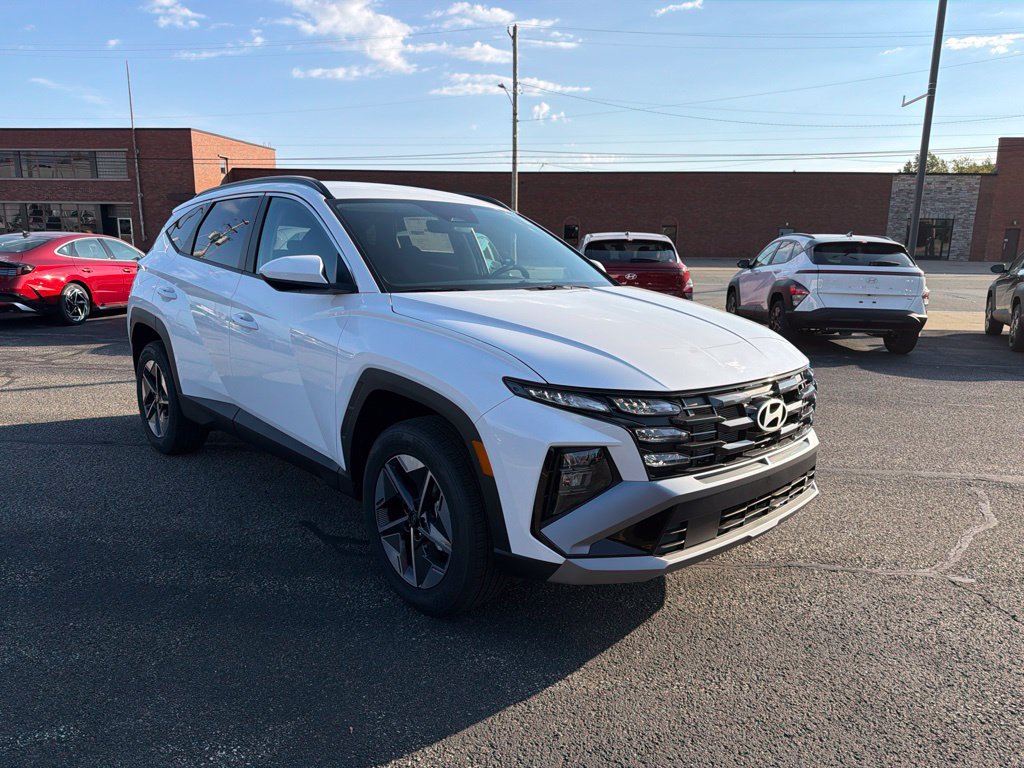 New 2026 Hyundai Tucson SEL AWD/4WD image 1
