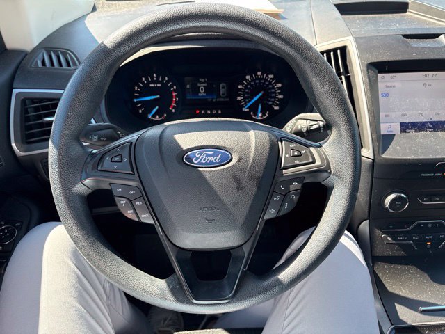 Used 2020 Ford Edge SE FWD image 9