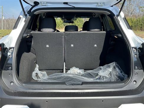 New 2026 Nissan Kicks S image 13