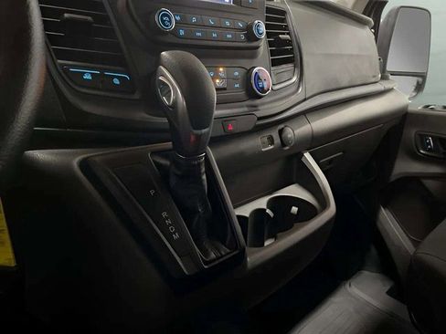 Used 2024 Ford Transit 250 Low Roof w/ Exterior Upgrade Package image 45