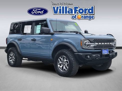 Certified 2025 Ford Bronco Badlands image 1