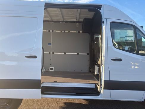 New 2026 Mercedes-Benz Sprinter 144 Cargo image 19