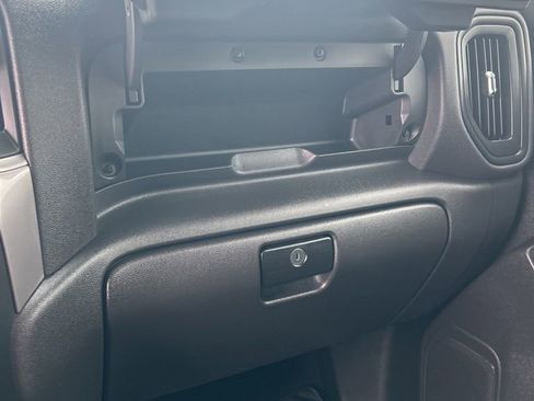 Used 2022 Chevrolet Silverado 1500 Custom w/ Safety Confidence Package image 21