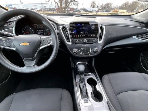 Used 2024 Chevrolet Malibu LT image 13
