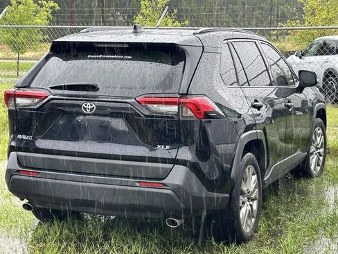 Used 2019 Toyota RAV4 XLE Premium w/ Advanced Technology Package FWD image 15