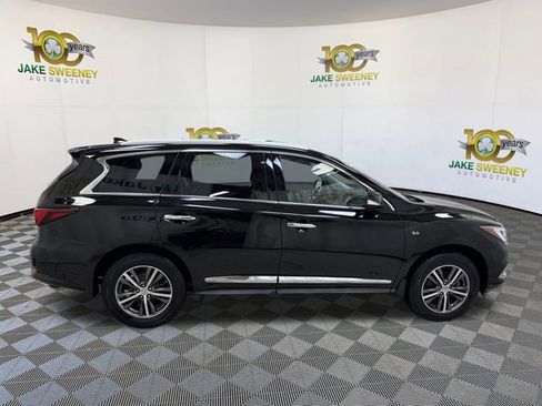 Used 2017 INFINITI QX60 Base w/ Premium Plus Package image 11