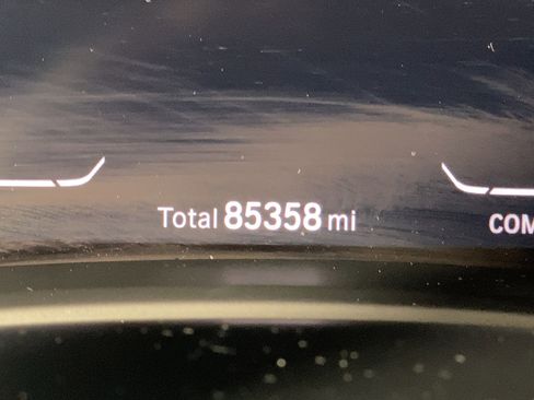 Used 2022 BMW X5 sDrive40i w/ M Sport Package image 28