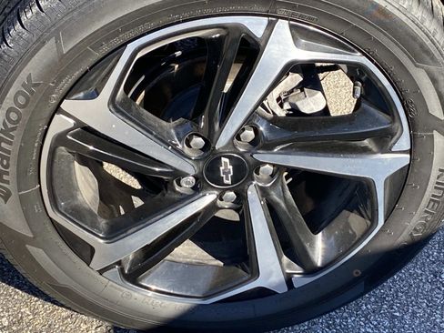 Used 2023 Chevrolet TrailBlazer RS image 28