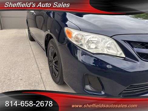 Used 2011 Toyota Corolla LE FWD image 10
