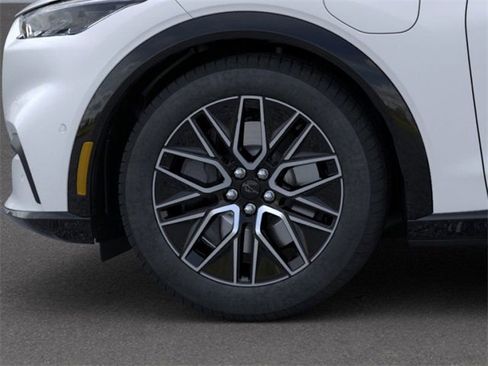 New 2024 Ford Mustang Mach-E Premium image 19