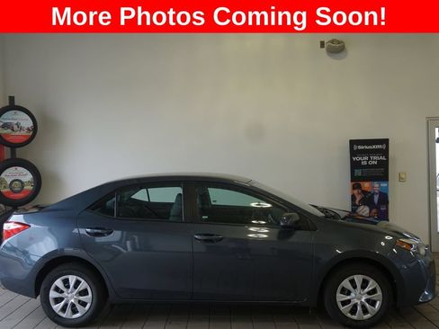 Used 2016 Toyota Corolla L FWD image 2