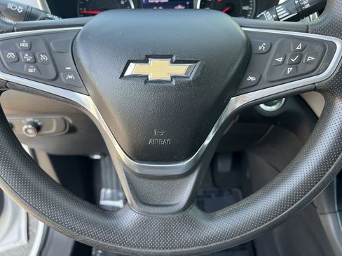 Used 2022 Chevrolet Equinox LT AWD/4WD image 9