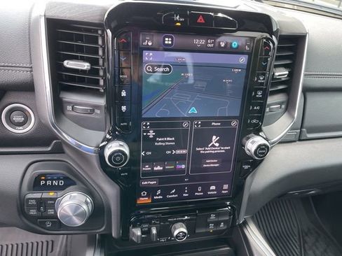 Used 2025 RAM 1500 Laramie w/ Sport Appearance Package AWD/4WD image 9