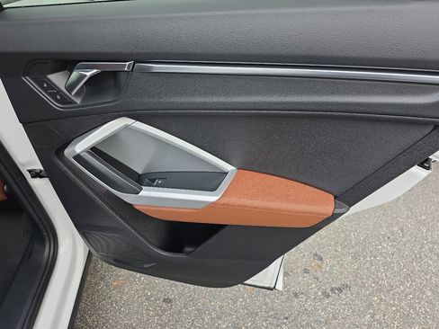 Used 2022 Audi Q3 2.0T Premium w/ Convenience Package image 54