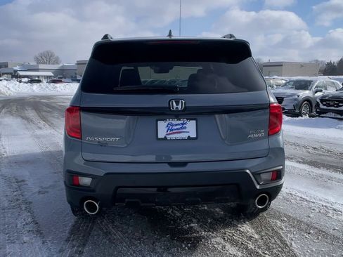 Used 2023 Honda Passport Elite image 8