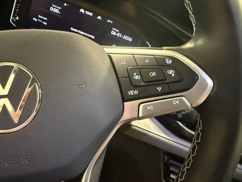 Certified 2023 Volkswagen Taos SEL AWD/4WD image 31