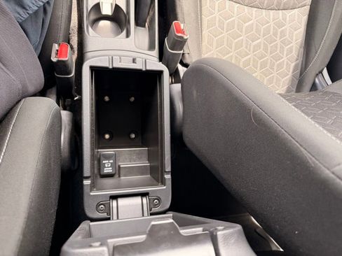 Used 2024 Mitsubishi Outlander Sport ES AWD/4WD image 16