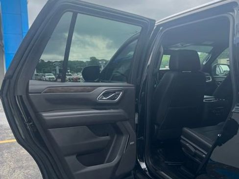 Used 2021 Chevrolet Tahoe LT AWD/4WD image 18