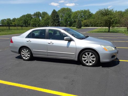 Used 2007 Honda Accord EX image 1