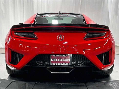 Used 2021 Acura NSX image 8