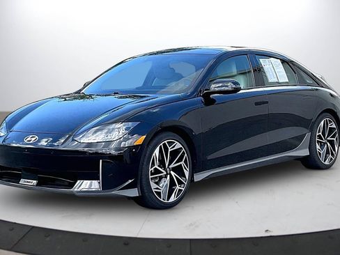 Used 2024 Hyundai Ioniq 6 Limited RWD image 4