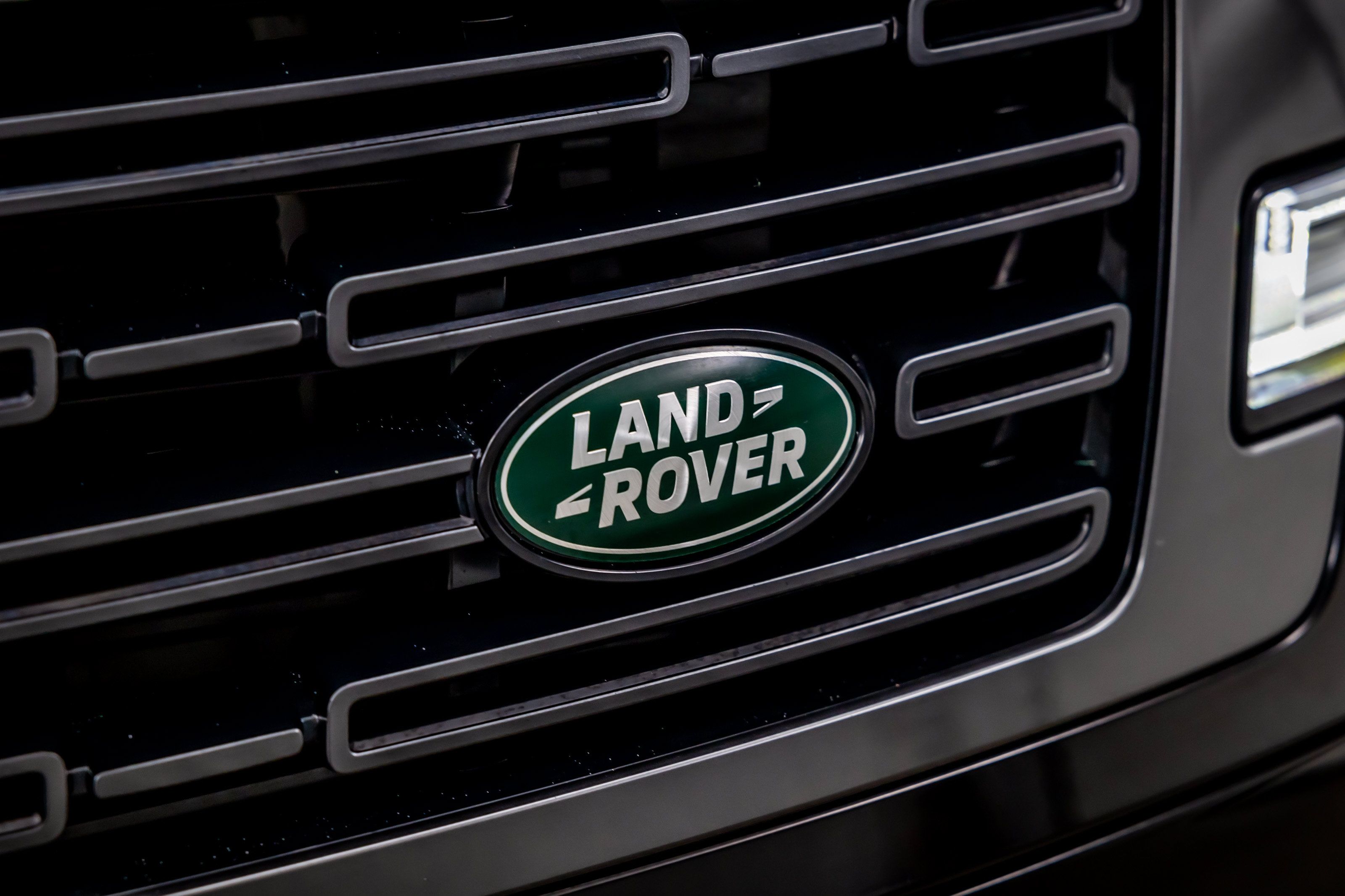 Used 2024 Land Rover Range Rover SE AWD/4WD image 31