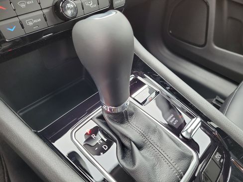 New 2026 Jeep Compass Latitude image 31