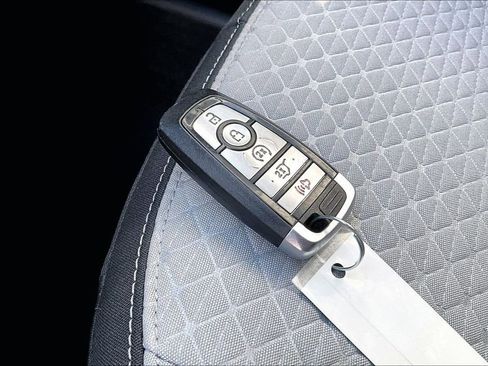 Used 2023 Ford Escape Active AWD/4WD image 12